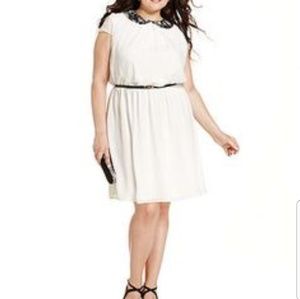 Plus white peter pan collared midi dress new